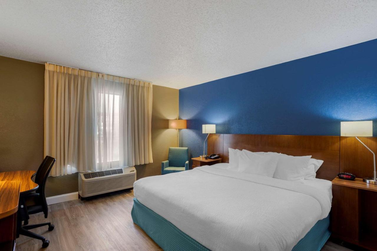 Comfort Inn & Suites Mt Laurel-Philadelphia Mount Laurel Bagian luar foto