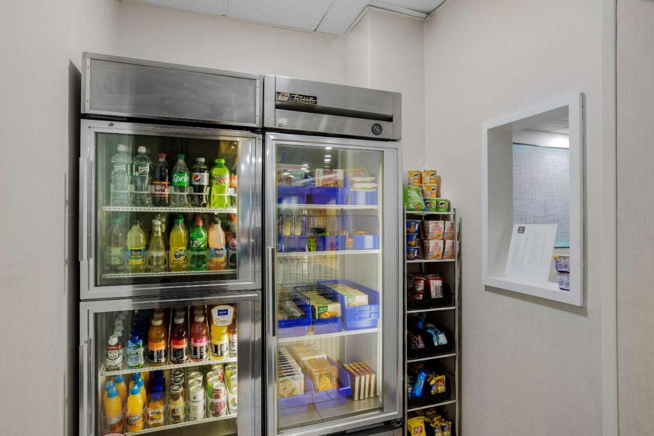 Comfort Inn & Suites Mt Laurel-Philadelphia Mount Laurel Bagian luar foto
